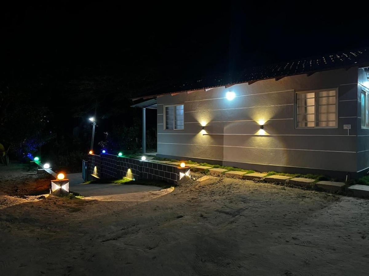 Darshan'S Home Stay マディケーリ エクステリア 写真
