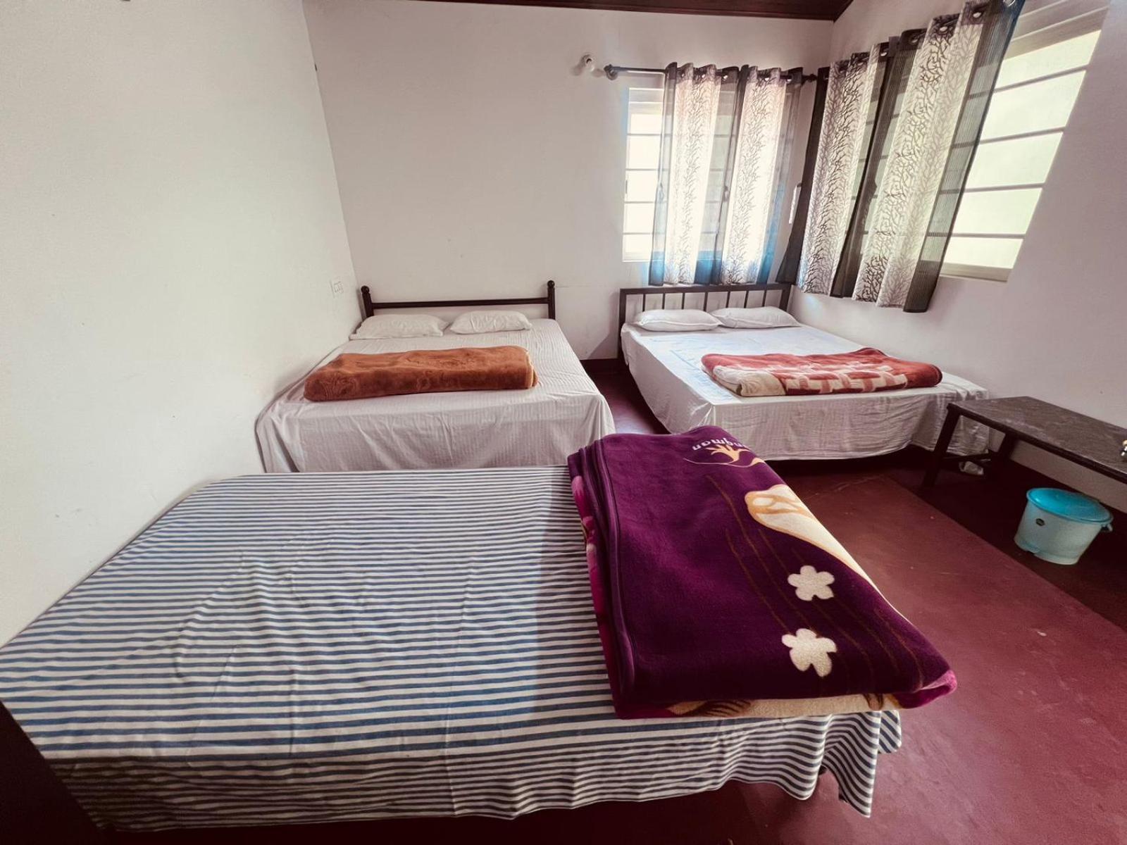Darshan'S Home Stay マディケーリ エクステリア 写真